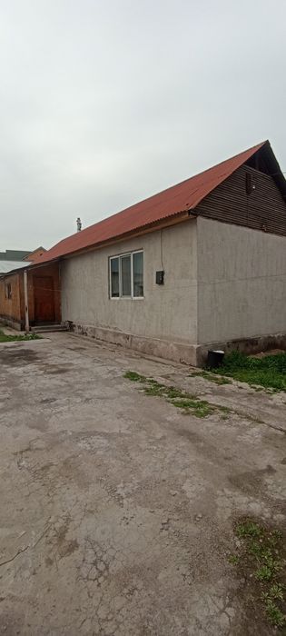 Дом,ровный участок, экологически чистый.