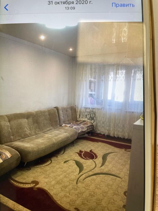 Мебель б/у диван+2 кресла на метал.ножках. Каркас металлический.