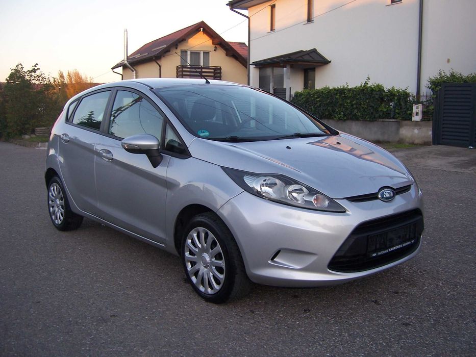Ford Fiesta 1.3 Benzina, 82 CP, Clima, Euro 5, Import Germania