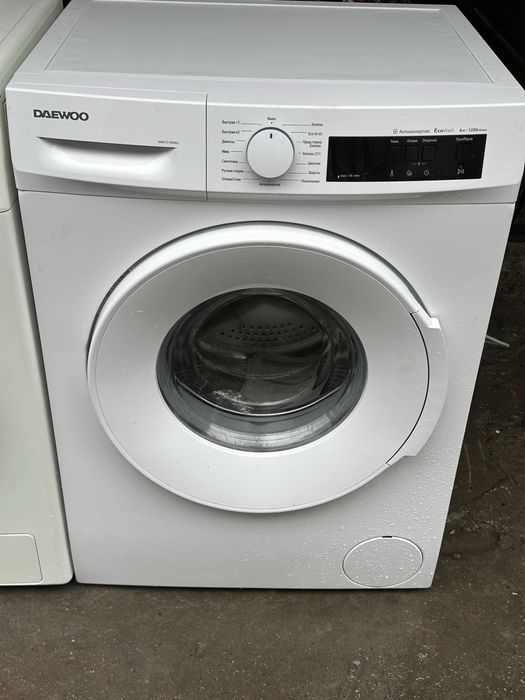 Срочно продаю стиральную машину