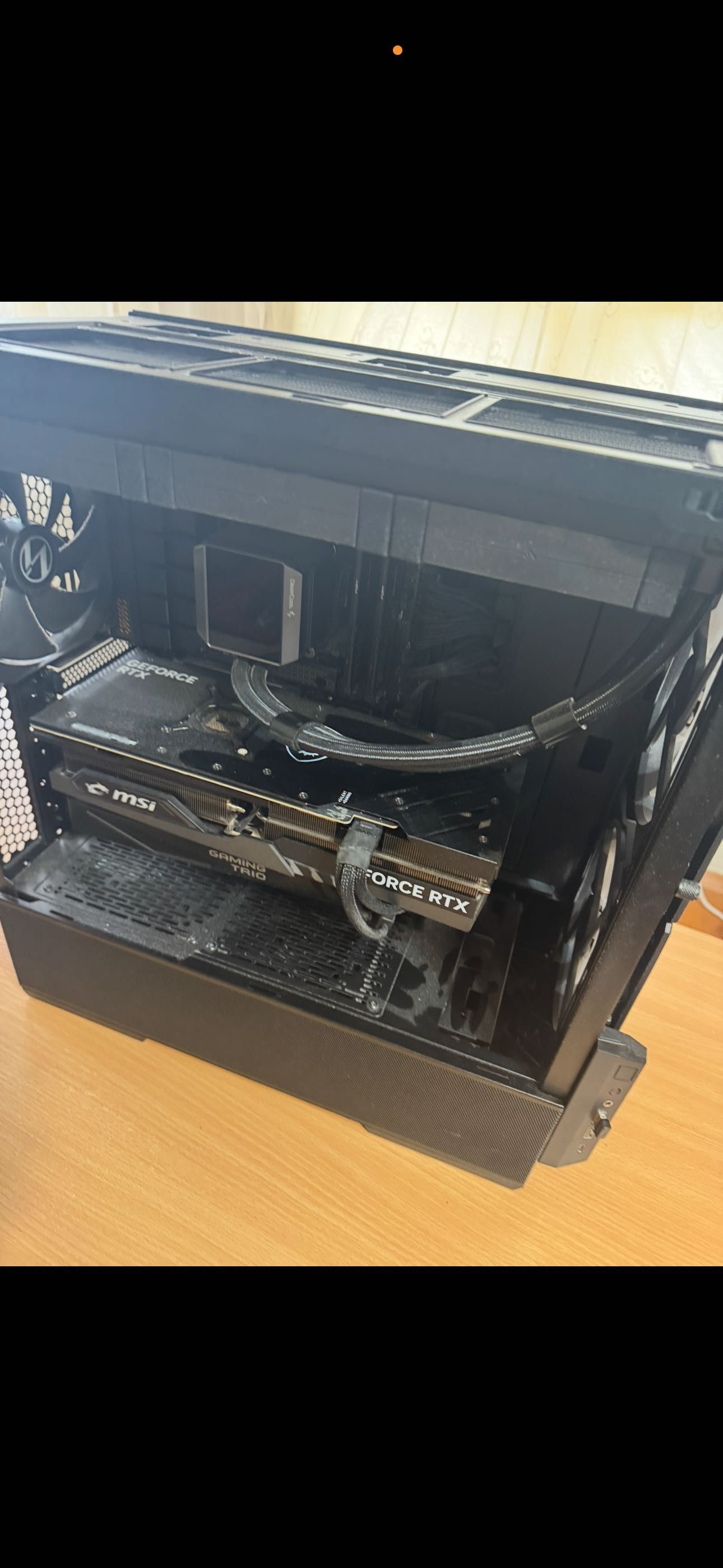 Геймърски компютър ryzen 7800x3d, rtx 4080 super