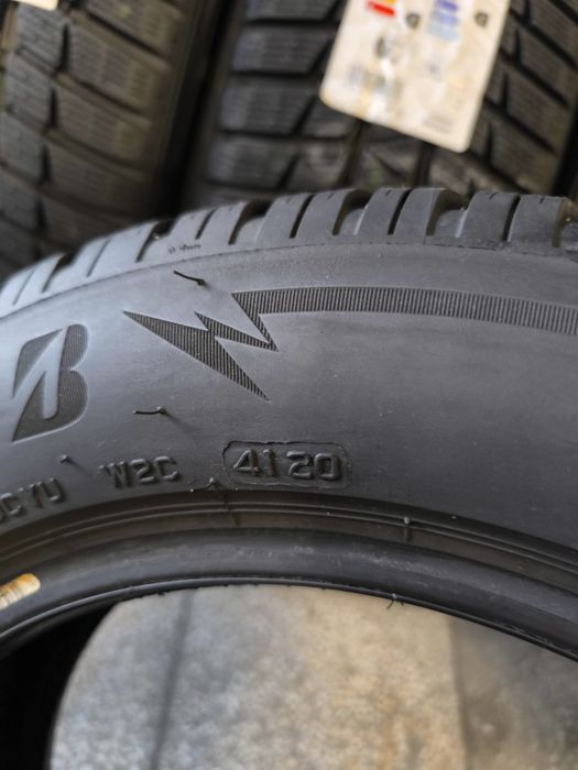 175 65 15 Bridgestone Зимни 2бр.