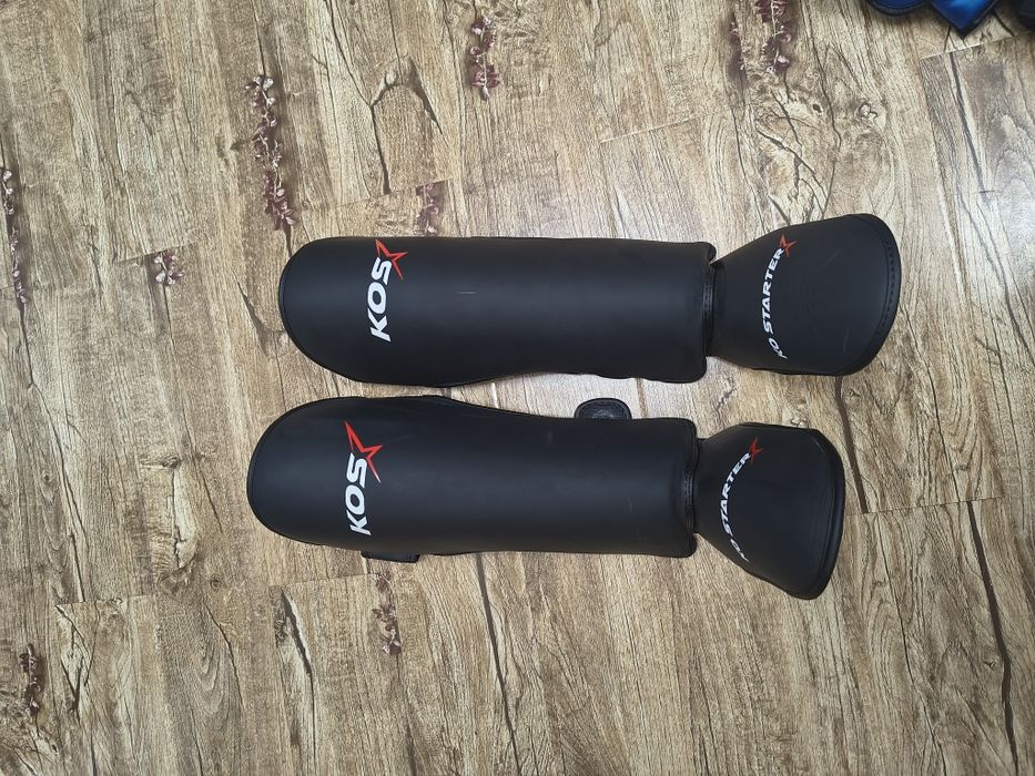 Mănuși și tibiere knockout