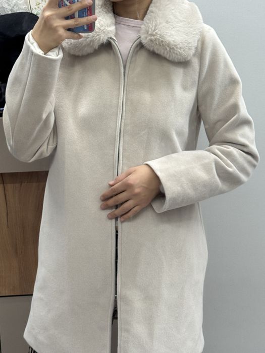 Пальто koton ни разу не одевалась отдам бесплатно срочно