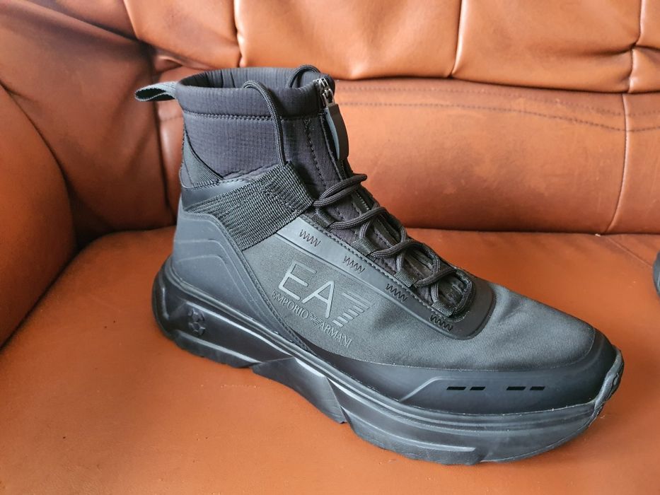 Tip gheată iarnă Armani