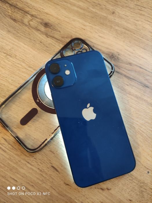 iPhone 12 mini..