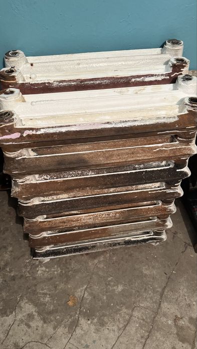 Продам чугунные радиаторы