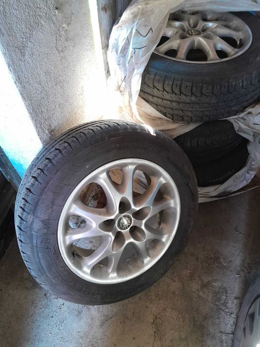 Set 4 anvelope de vară pe jante Alfa Romeo – 195/60/R15