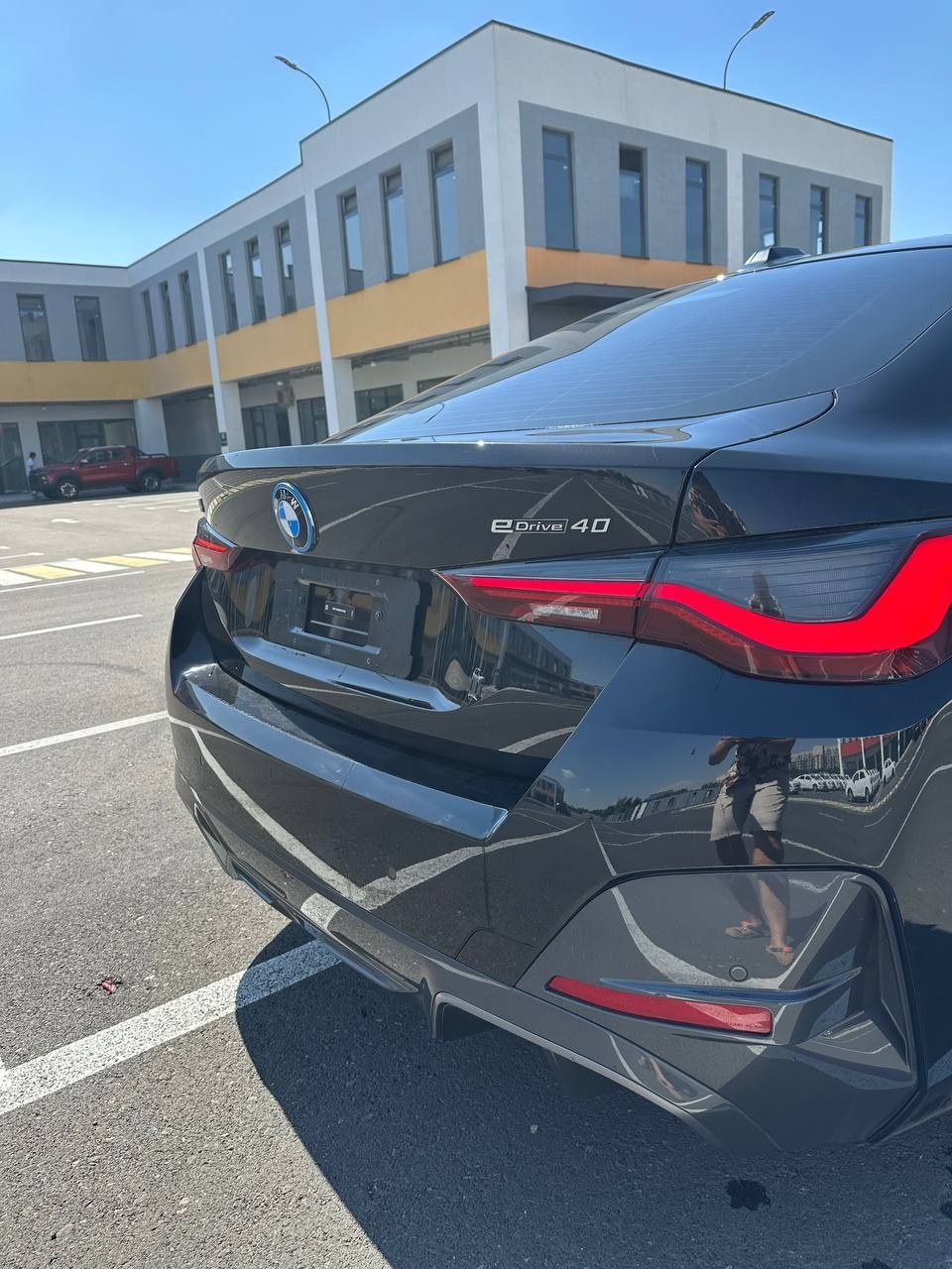 BMW i4 edrive40 Elektr 590