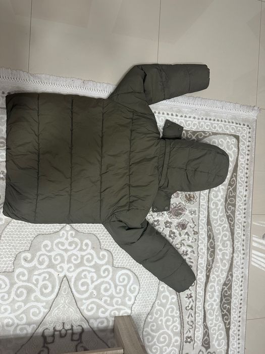 Vand geaca calvin klain