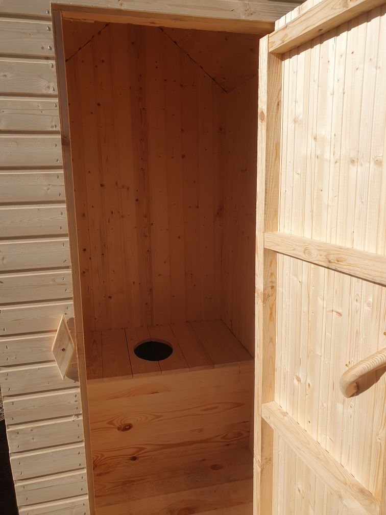 Туалет деревянный 1×1.20 м