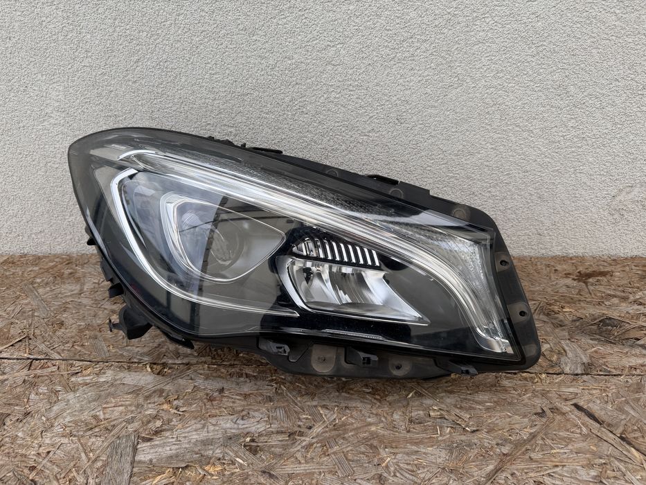 Far dreapta Mercedes CLA W117 Facelift LED High Performance Original