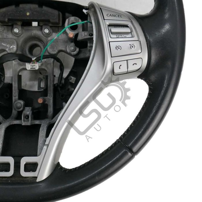 Волан Nissan Qashqai II 2013-2021 ID: 150890