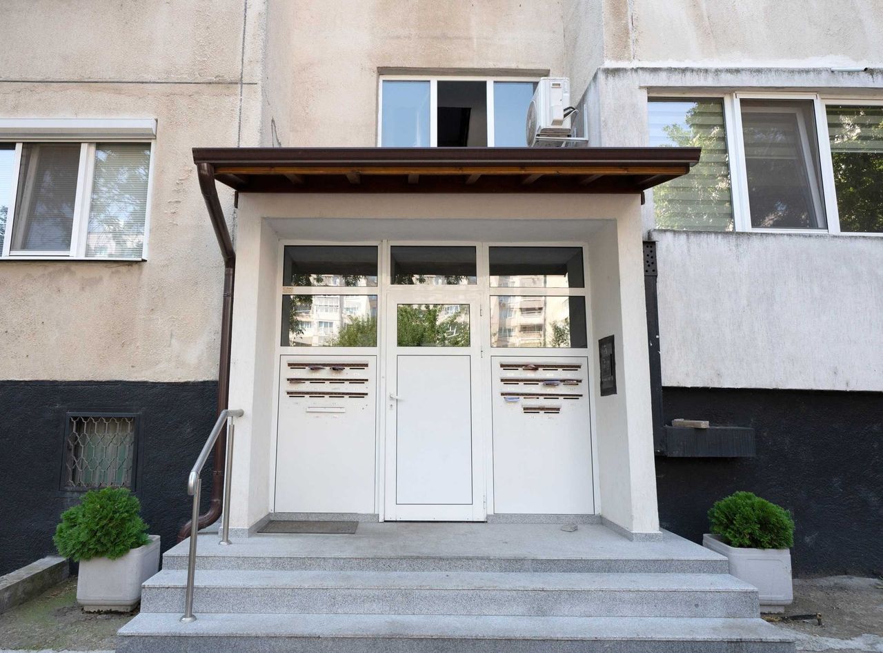 Продава се Едностаен апартамент в София, Лозенец - 45 кв.м за 2178 €/кв.м - Снимка #8