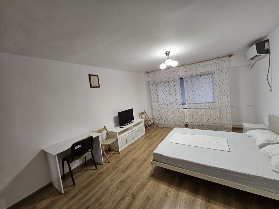 Garsoniera Parc Sebastian; 13 Septembrie