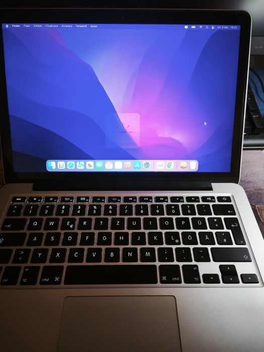 Apple macbook pro a1502