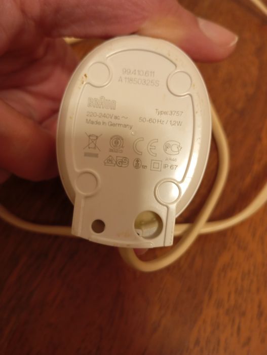 Încărcător periuță Oral-B