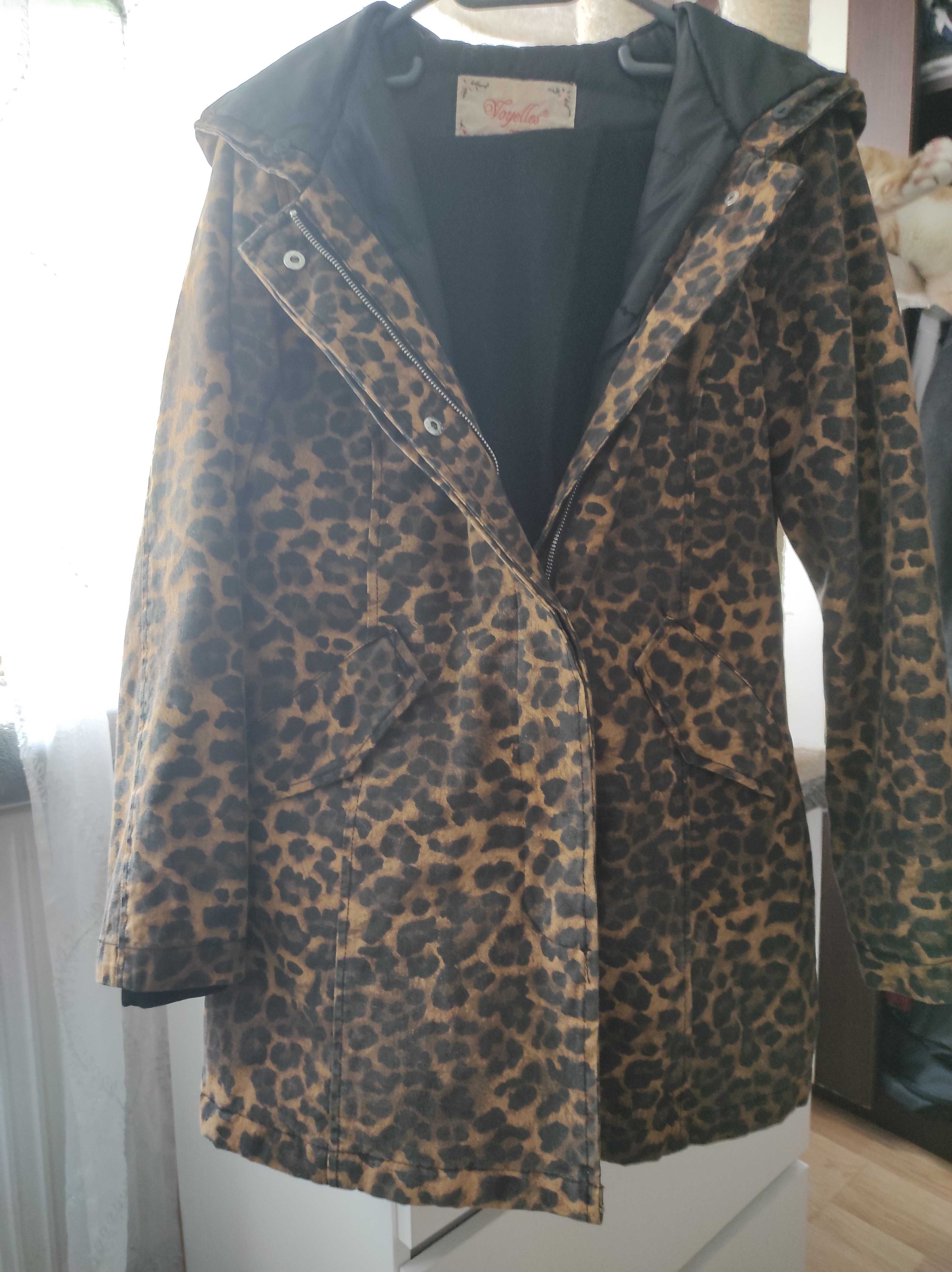 Palton animal print 36