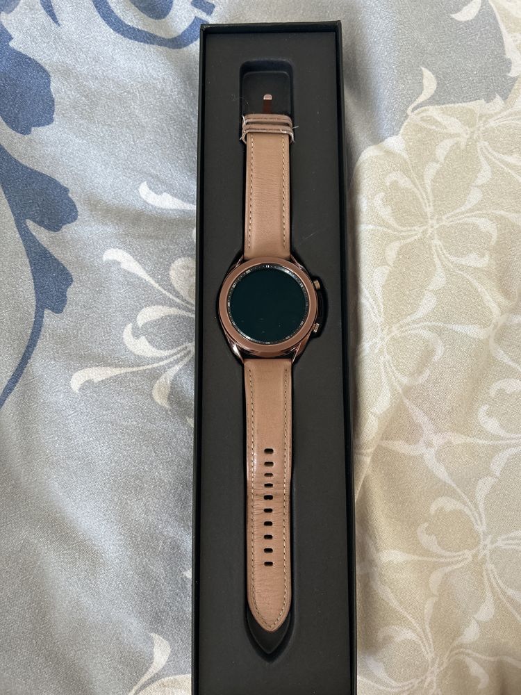 Продается Galaxy Watch3