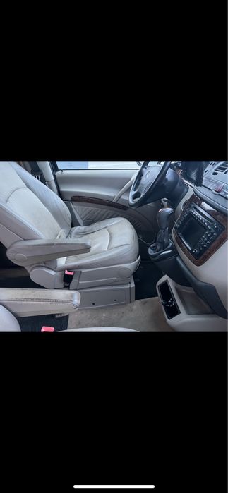 URGENT! Vand Mercedes Benz Viano 2.2 diesel