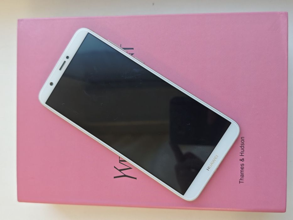 Продам Huawei P smart Gold