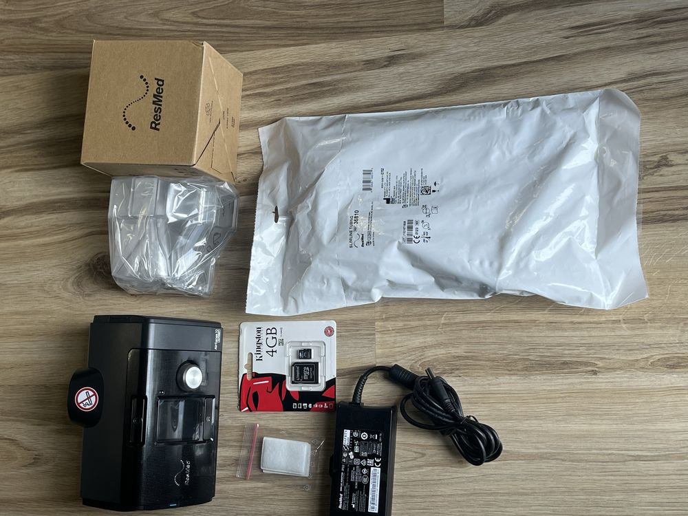Aparat CPAP APAP Resmed 10 Autoset cu accesorii, garantie 3 luni