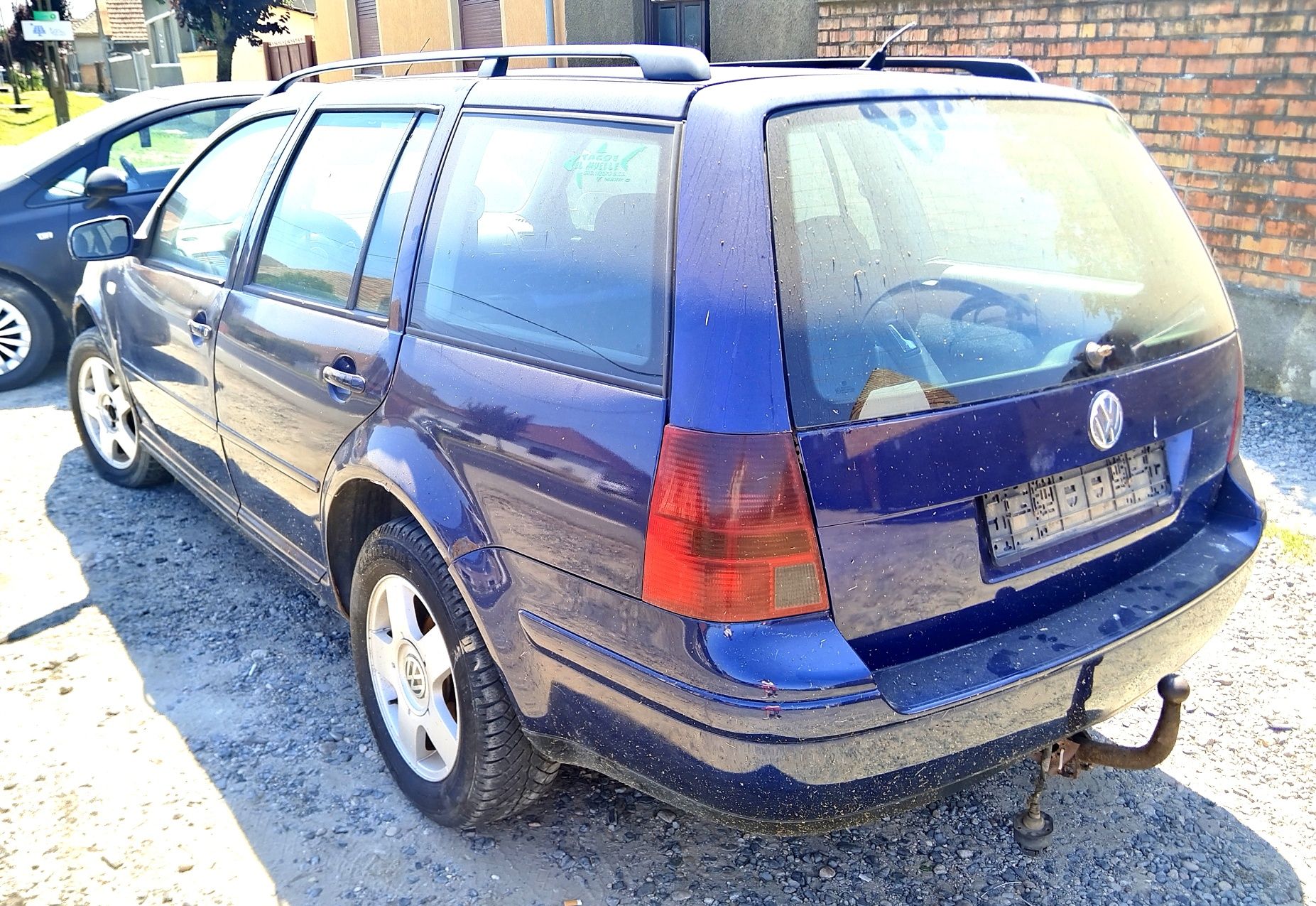 Haion complet Vw Golf 4 combi/break ( FARA RUGINA )