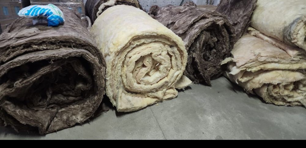 Изовер в рулонах б/у в хорошем состоянии