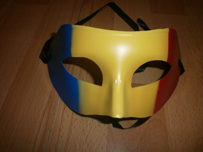 Masca tricolor masca carnaval