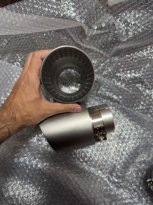 Tipsuri evacuare stil Akrapovic