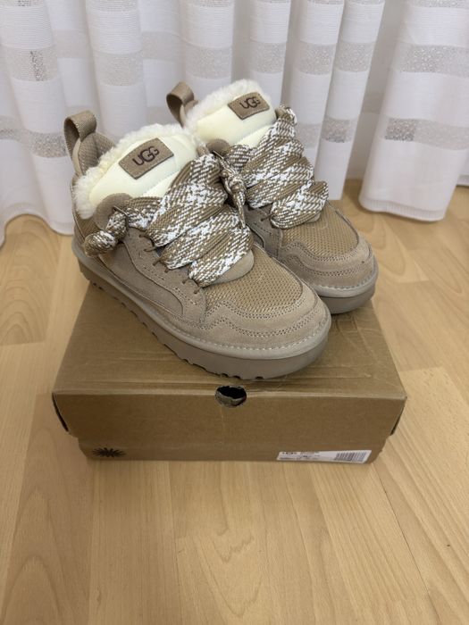 UGG Lowmel Sand
