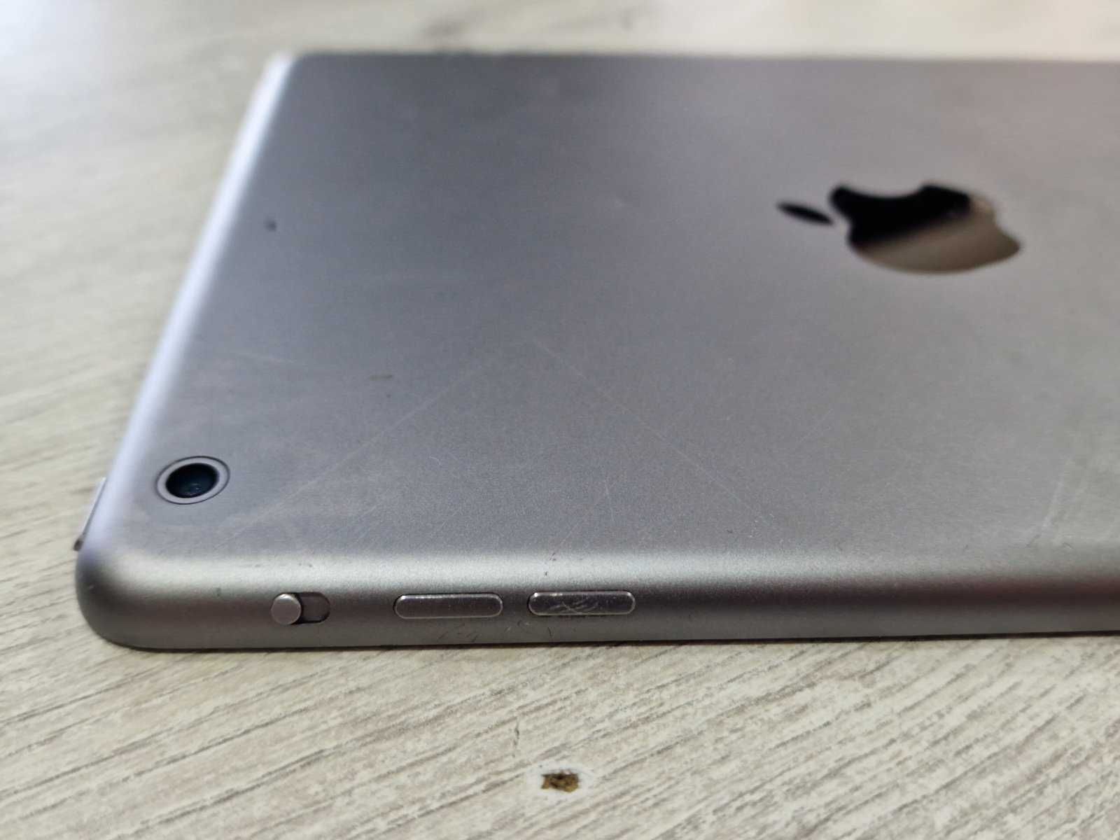 ЗА ЧАСТИ! Apple iPad Mini 2 16GB
