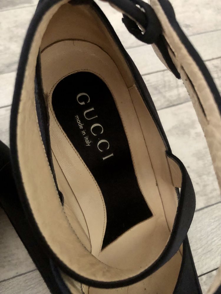 Sandale cu toc Gucci