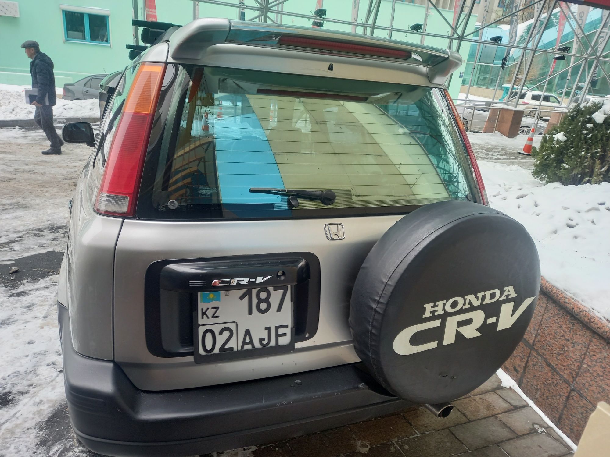 Продам Honda C_RV RD 1.  97 год