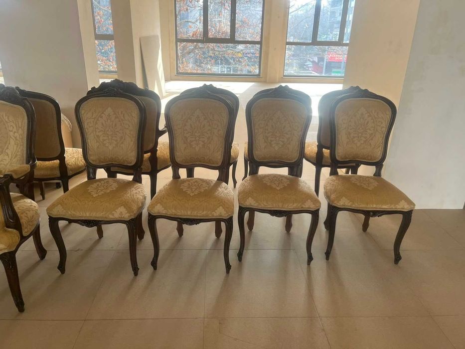 Трапезни  столове