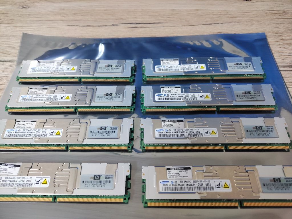 Продавам 8 плочки x 8 GB рам DDR2  2Rx4 PC2 5300F