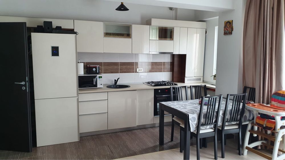 Apartament 2 camere in militari residence