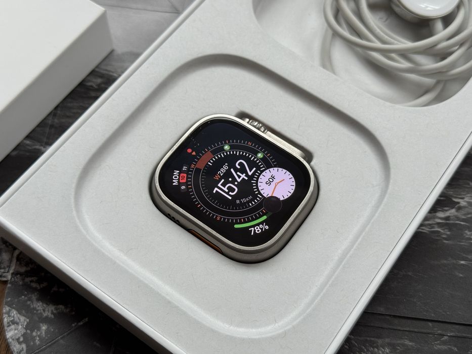 Apple Watch Ultra Titanium 49mm + Cellular Гаранция
