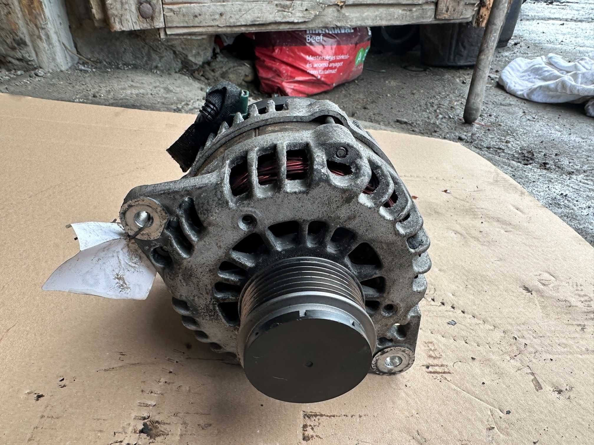 Alternator Opel Astra H / Zafira B 2009 1.7 CDTI 92KW