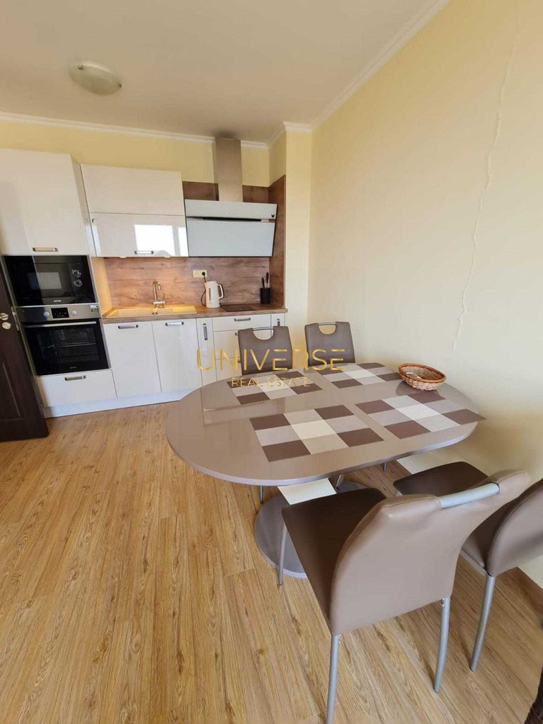 Продава се Двустаен апартамент в к.к. Елените - 65 кв.м за 877 €/кв.м - Снимка #3