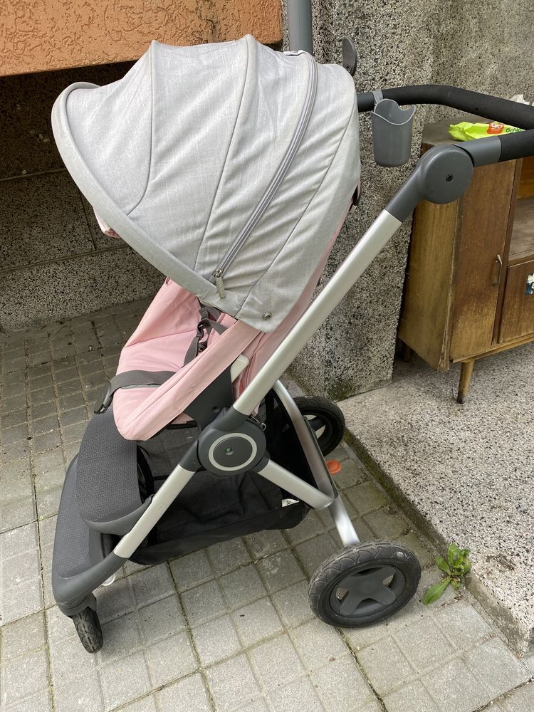 Бебешка количка STOKKE SKOOT V2-Отлично състояние.