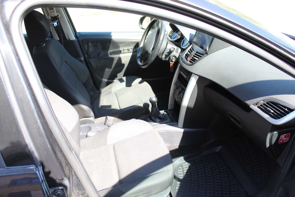 Peugeot 207 SW 2012 1.4 Navi Carplay / Android Auto