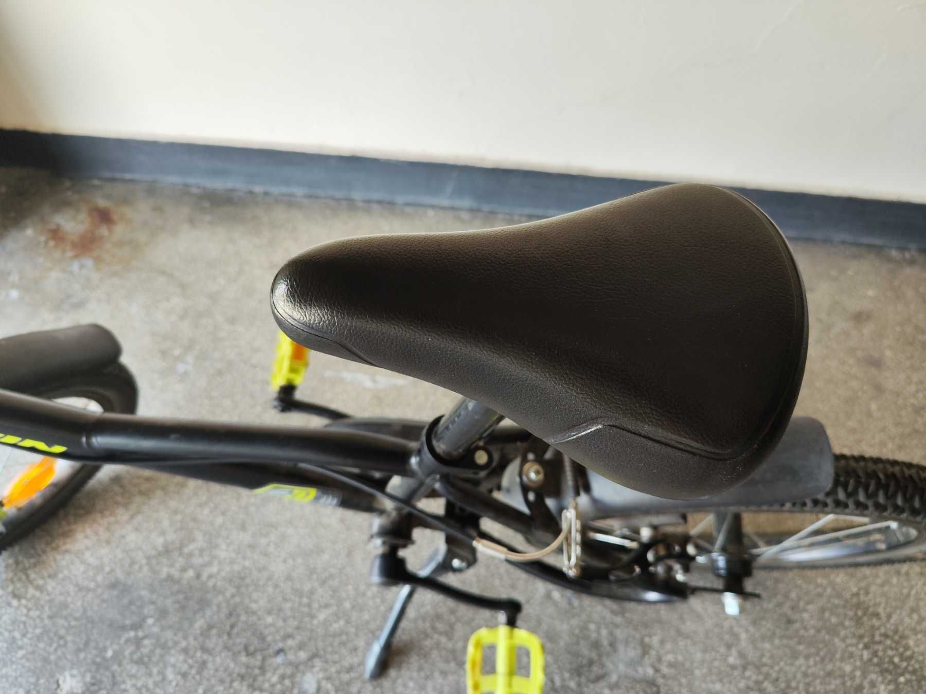 Детско колело Btwin 500 dark hero, 16 инча, 4-6 години