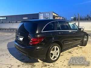 Продавам Мерцедес Бенц R 320