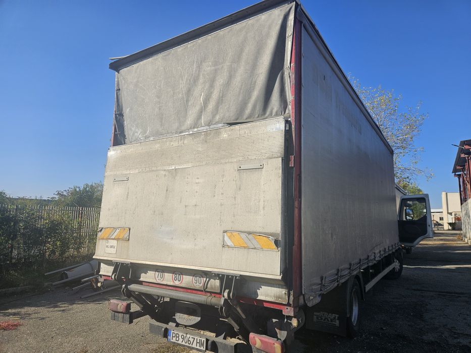 Бордови камион DAF