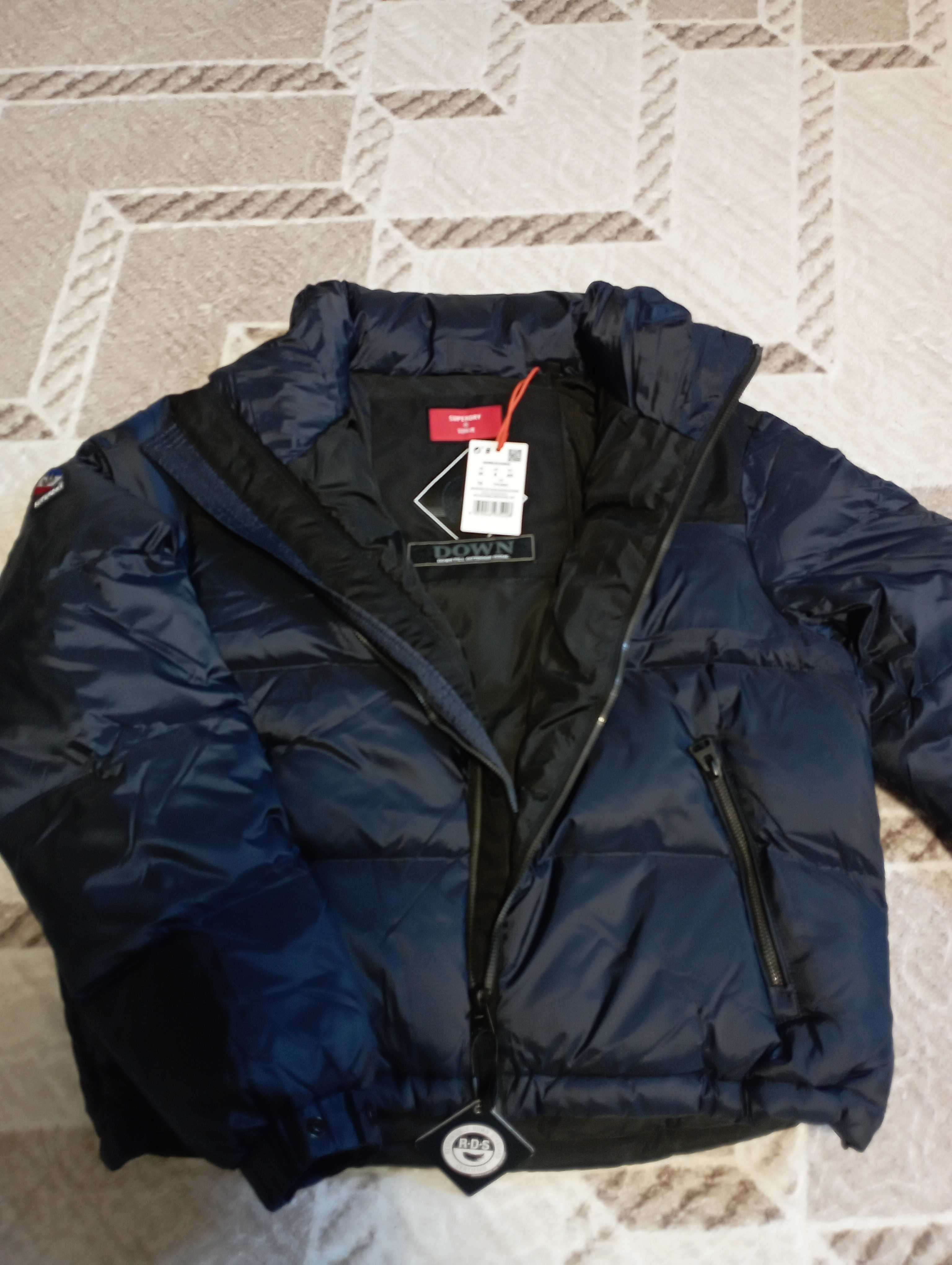 Късо дамско яке Superdry