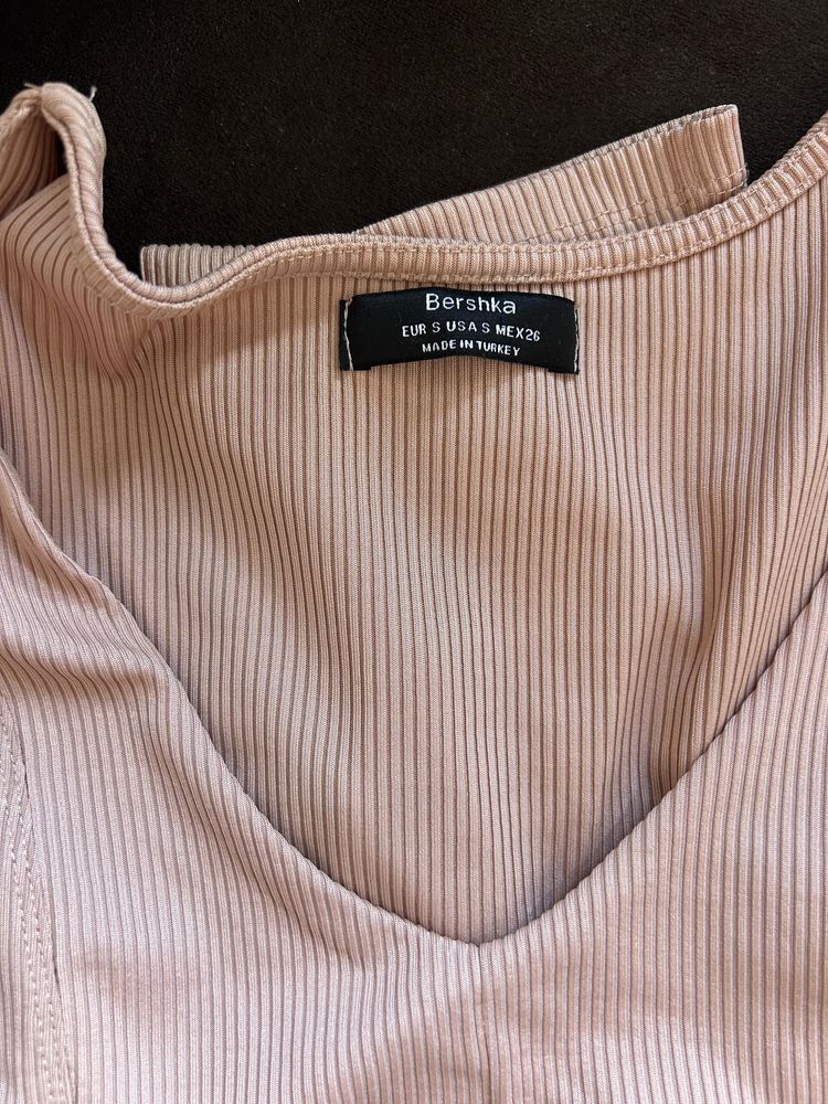 Блузка и клин Bershka