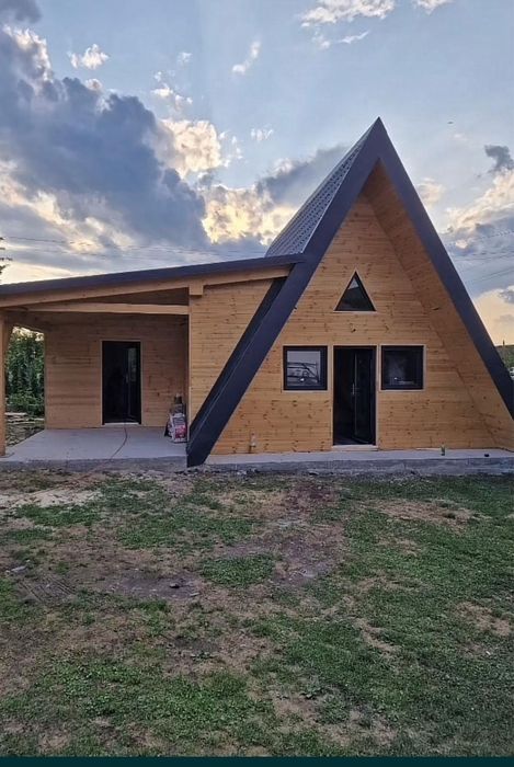 Vand cabana tip A Frame 8 x 5.5m