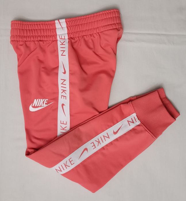 Nike Sportswear Tracksuit оригинален екип ръст 128-137см горно и долно
