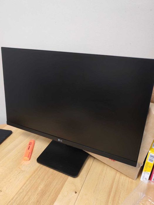 Монитор 24 lg 24ms500 b